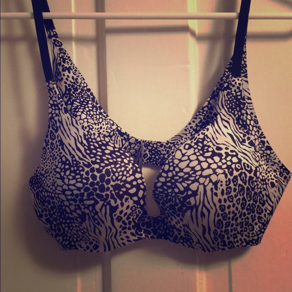 34B bra